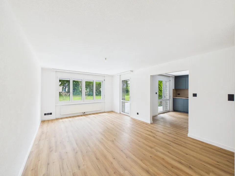 Bell'appartamento di 3.5 locali con terrazza e giardino nel cuore di Glovelier