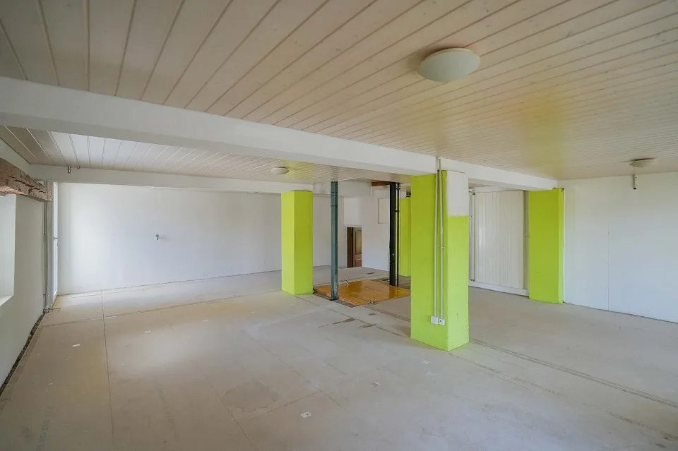 Incredibly spacious! Residential and commercial property in the village center