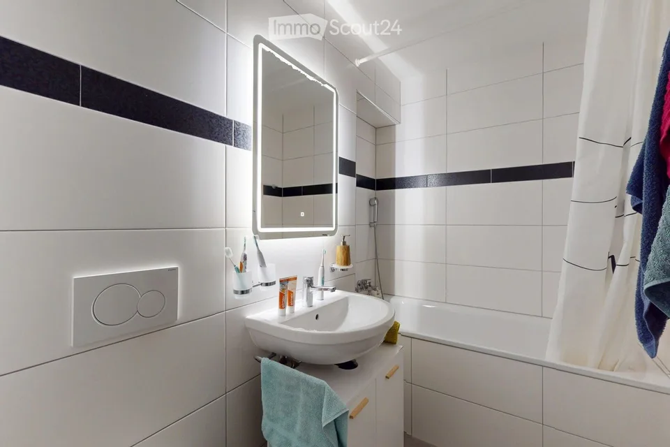 Sofort zu übernehmen - Schönes 3,5-Zimmer-Apartment in Oron