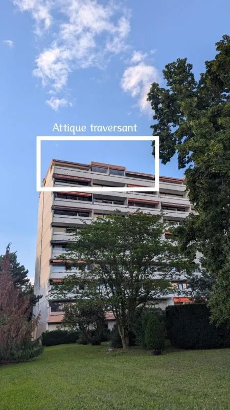 Attico traversante - Vista panoramica Mont-Blanc & Jura - 101 m² -