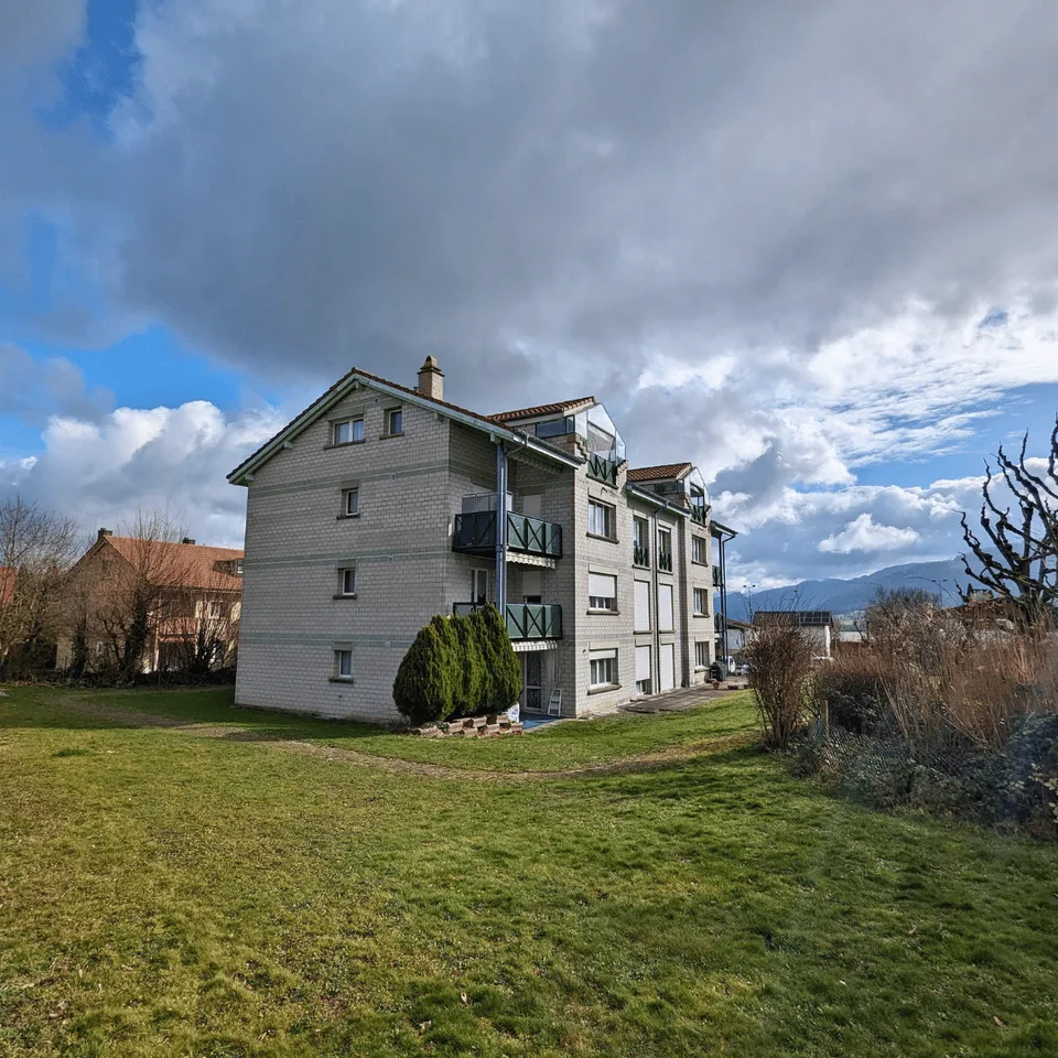 Magnifique appartement de 2.5 pces rénové