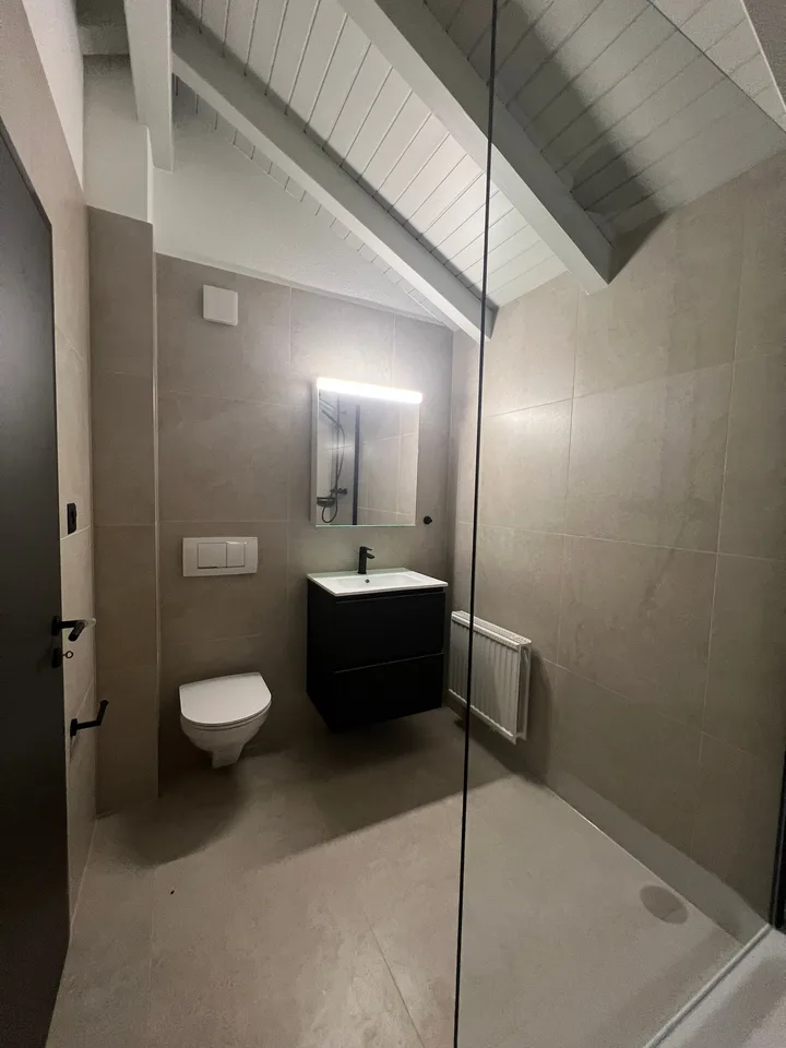 Magnifique appartement de 2.5 pces rénové