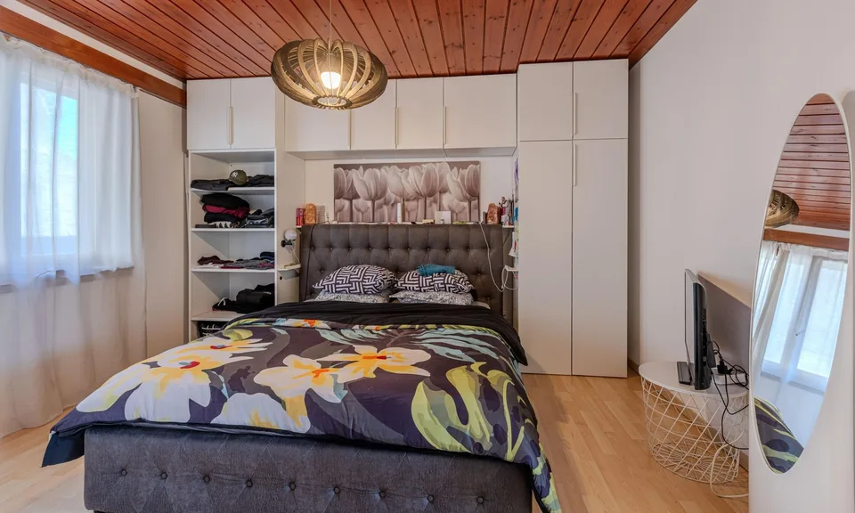 Stunning Twin Villa 5.5 with Partial Lake View in Agno