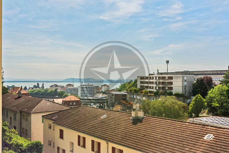 3,5 locali con balcone, vista lago e garage - Riservato agli investitori