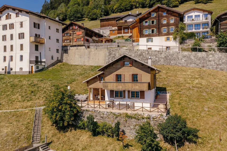 Ferienhaus mit Logenplatz in den Bündner Bergen