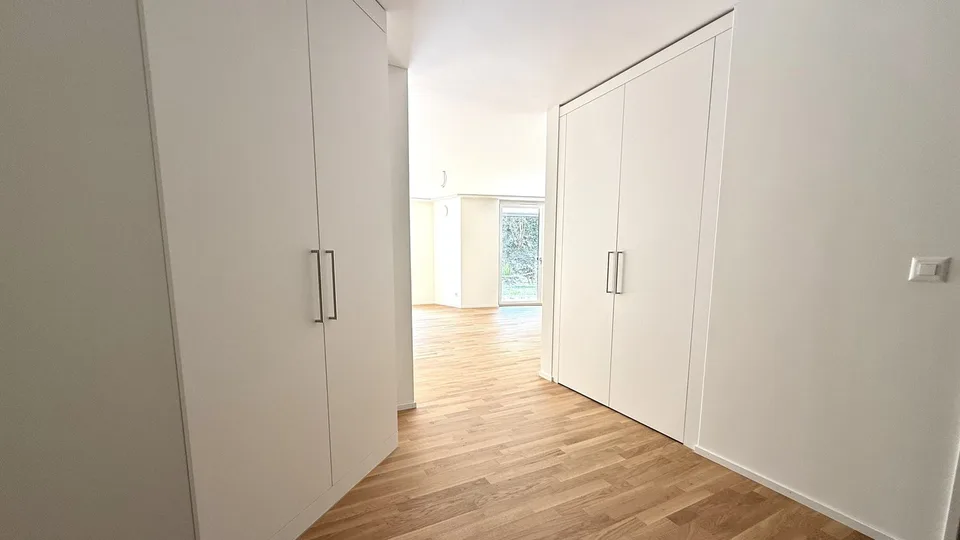 First-time rental after complete renovation - Urban living in Brünnlipark Opfikon