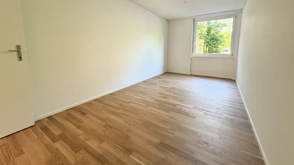 First-time rental after complete renovation - Urban living in Brünnlipark Opfikon