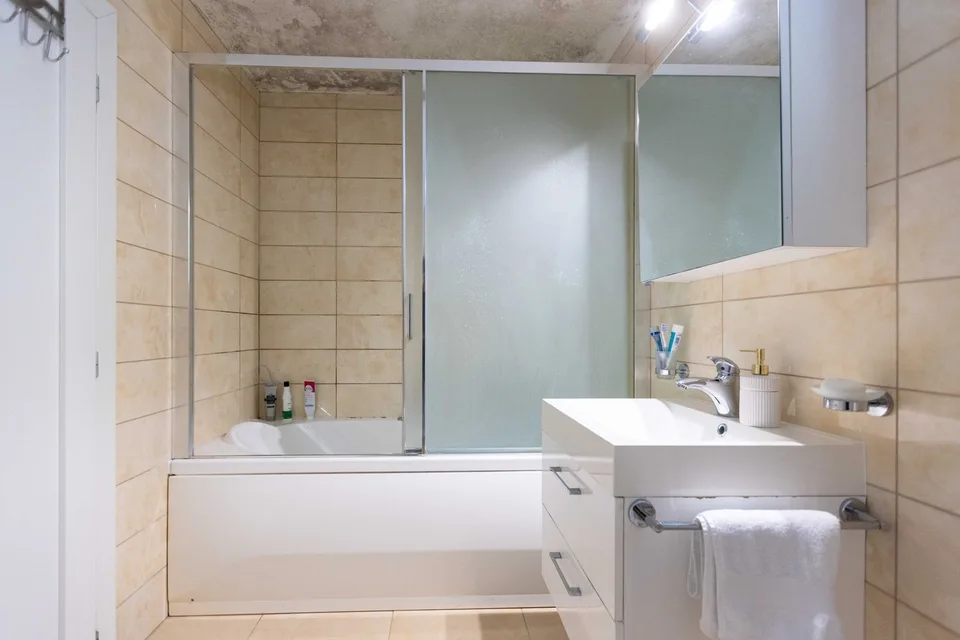 Grande villa 7,5 pièces comme neuve avec vue sur le lac à Canobbio