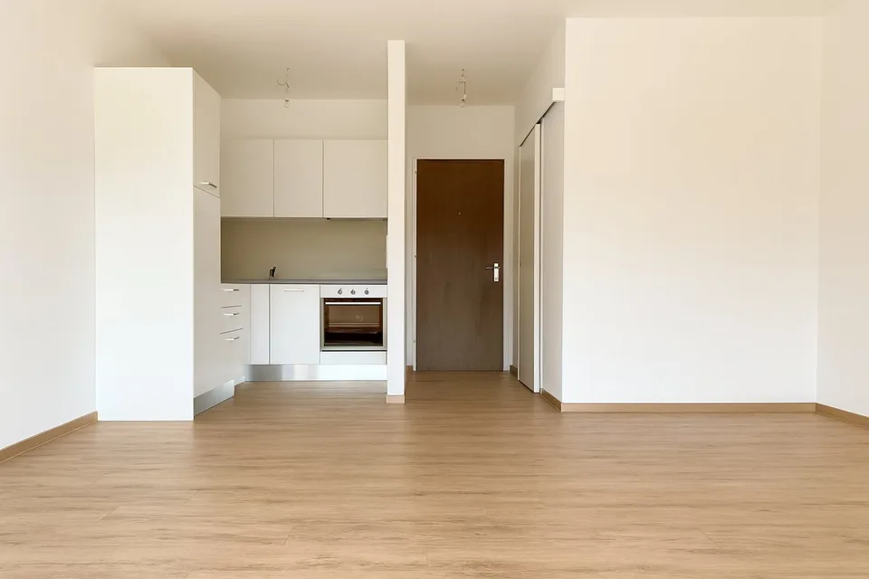 CASLANO, PURE INVESTMENT AT 5% WITH LAKE VIEW