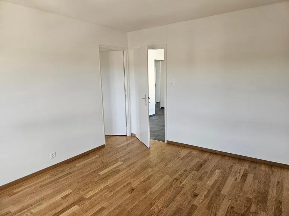 Appartement rénové de 4 pièces au 7ème étage n47