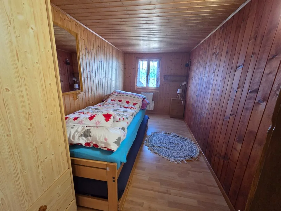 Location appartement 3 pces et demi dans maison villageoise aux Cerisiers