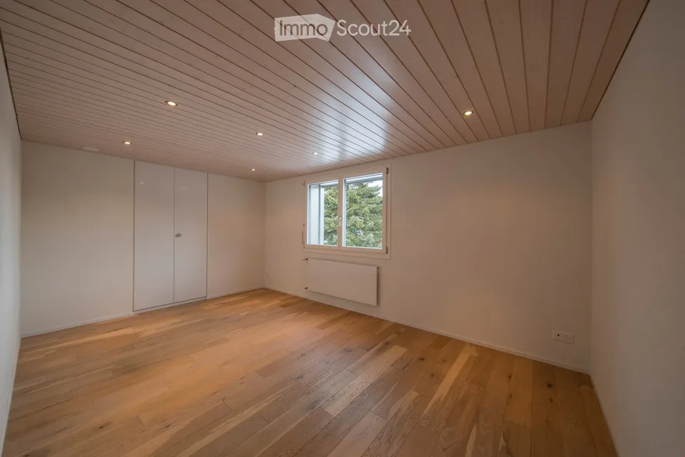 Moderne, sonnige 4.5 Zimmer Wohnung in Trachslau bei Einsiedeln