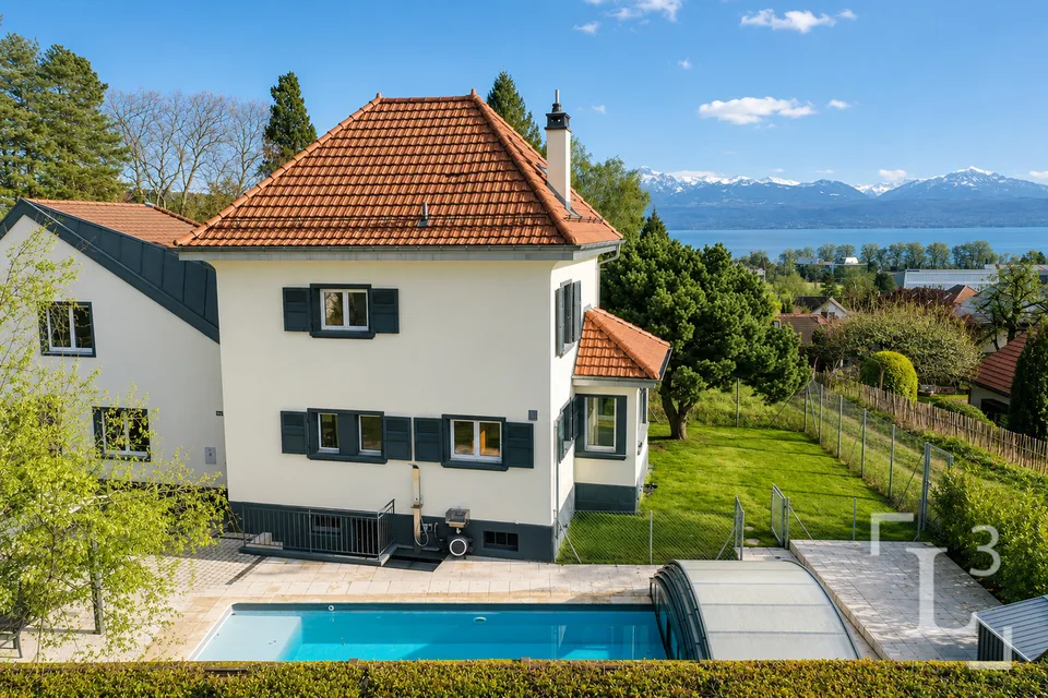 Spacieuse villa familiale avec piscine + studio