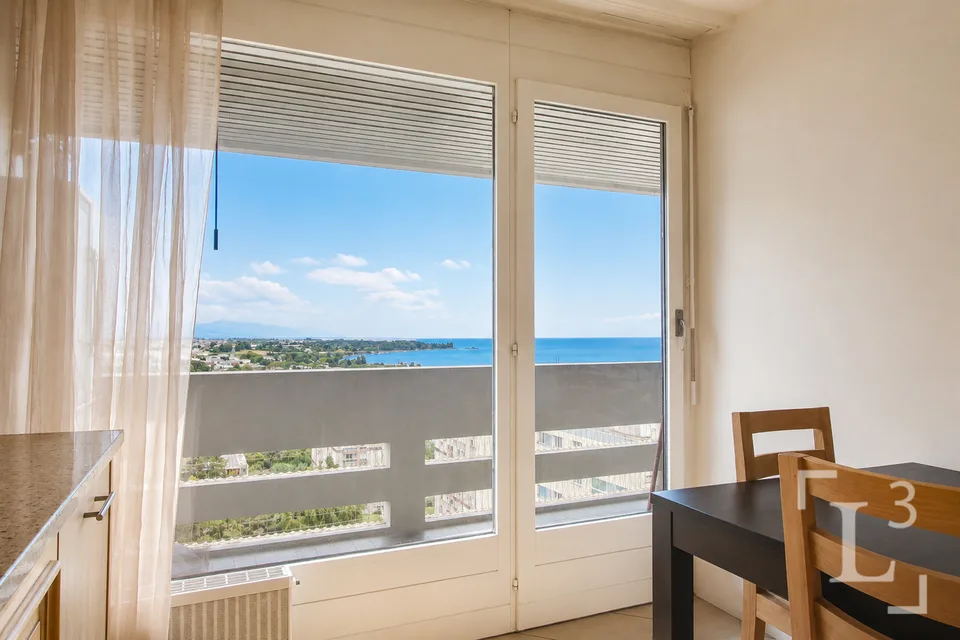 Vue lac! Appartement de 5.5 pièces avec balcons