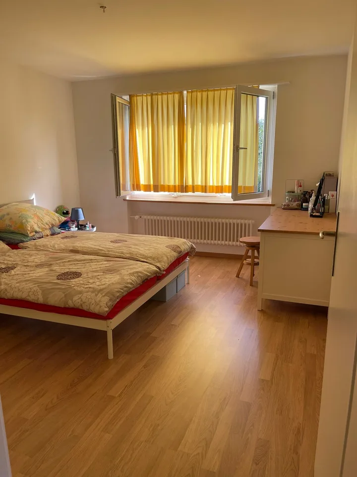 Charmant appartement 3 pièces dans un quartier calme à Brügg BE