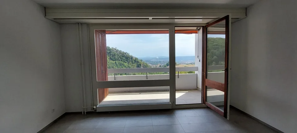 Friendly 1.5-room apartment on the 3rd floor (50 m2)