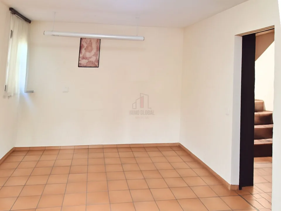 Charming Villa with Pool and Open View
