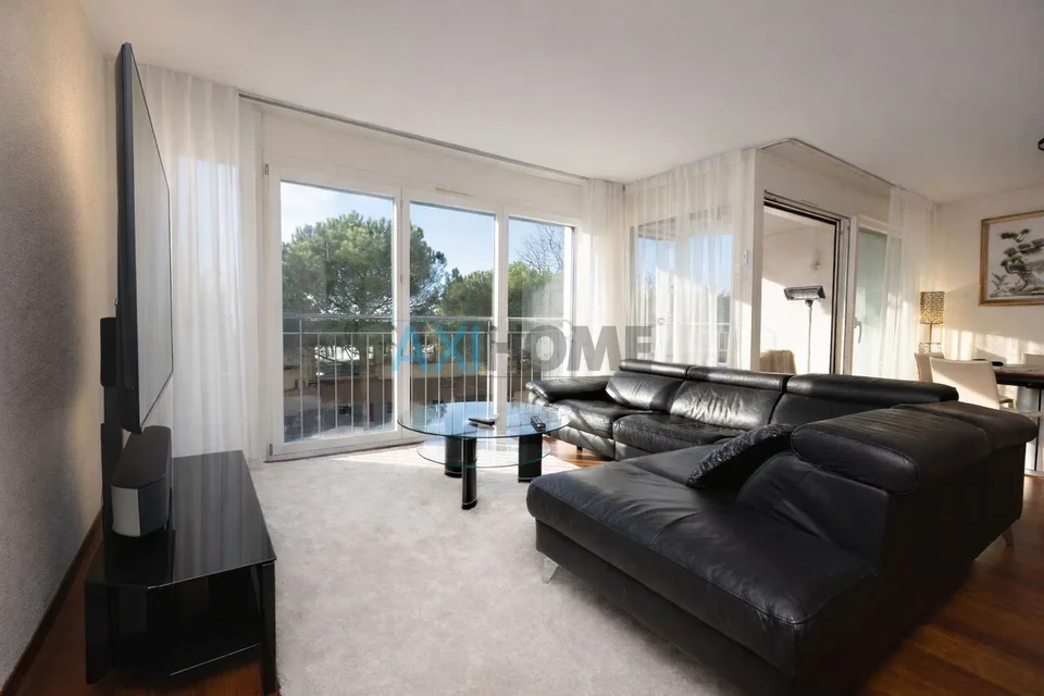 En Exclusivité ! Sublime 4,5 pièces face au débarcadère de Montreux