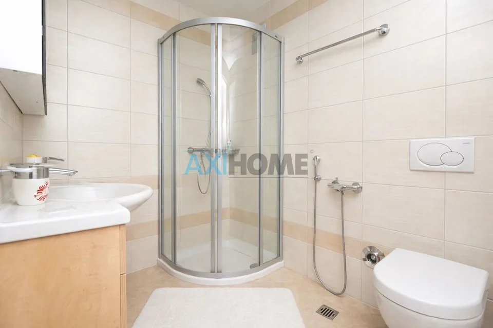 En Exclusivité ! Sublime 4,5 pièces face au débarcadère de Montreux