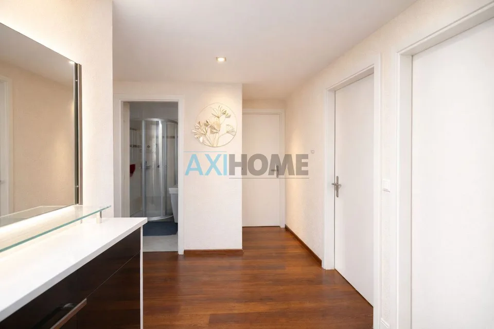 En Exclusivité ! Sublime 4,5 pièces face au débarcadère de Montreux