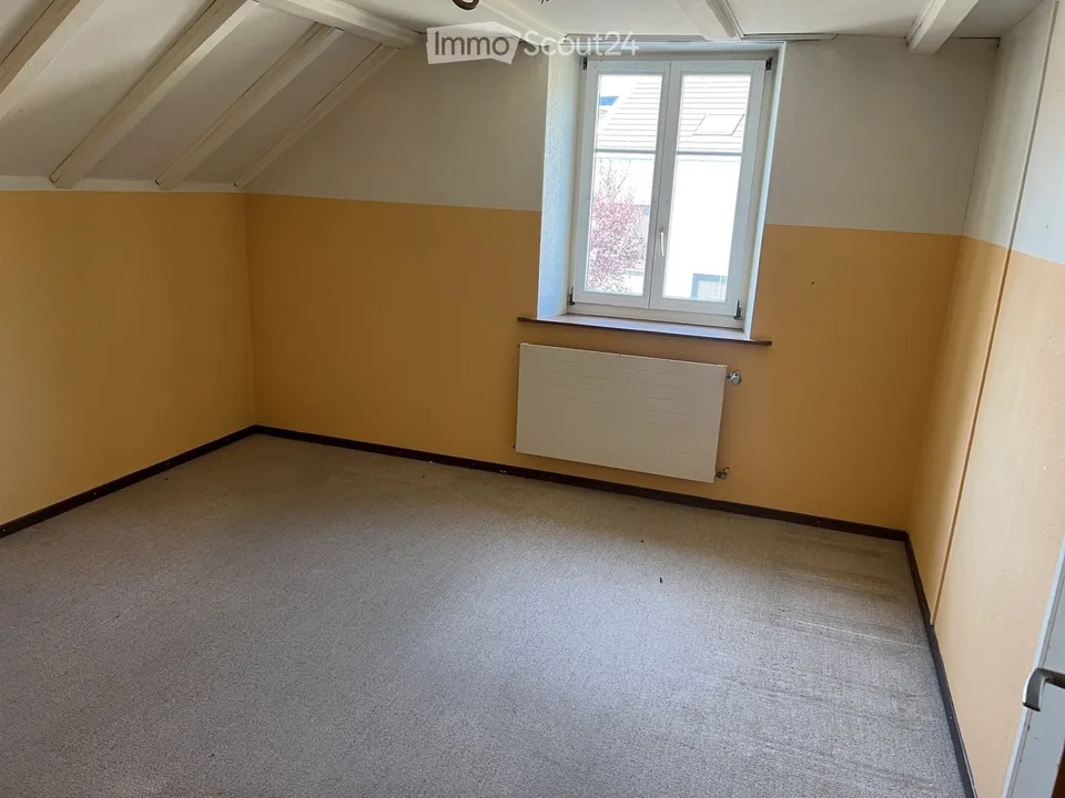 5-bedroom single-family house with large extension in Erlinsbach – Available immediately