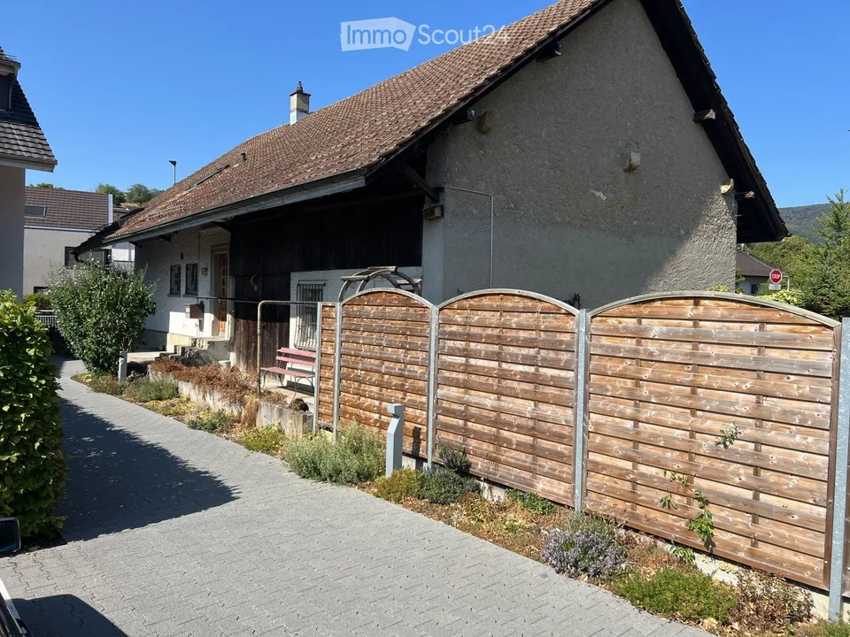 5-bedroom single-family house with large extension in Erlinsbach – Available immediately