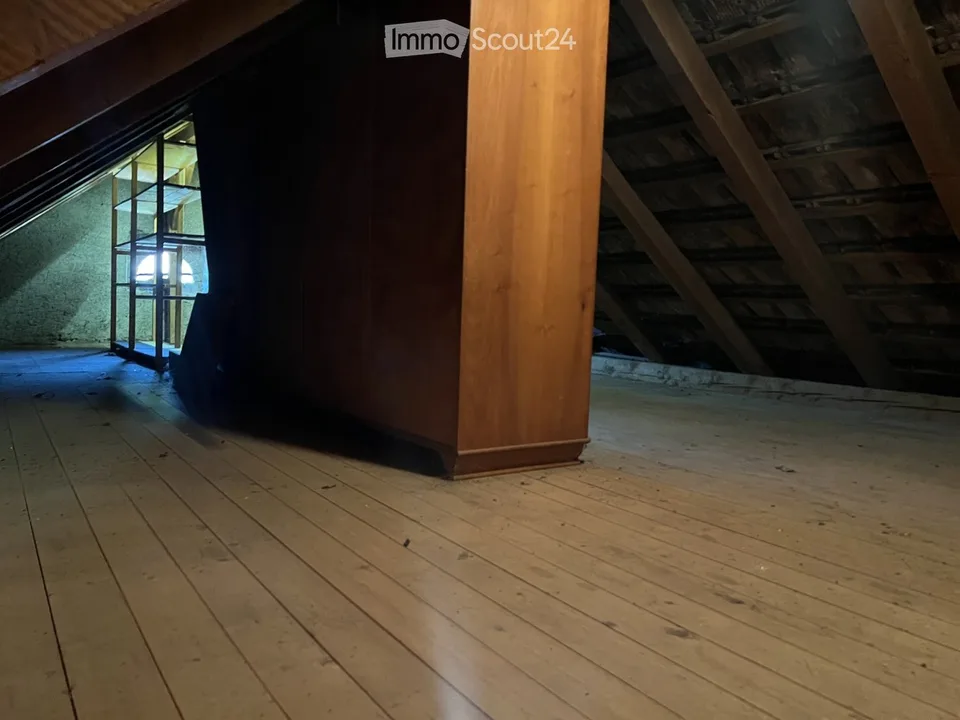 5-bedroom single-family house with large extension in Erlinsbach – Available immediately