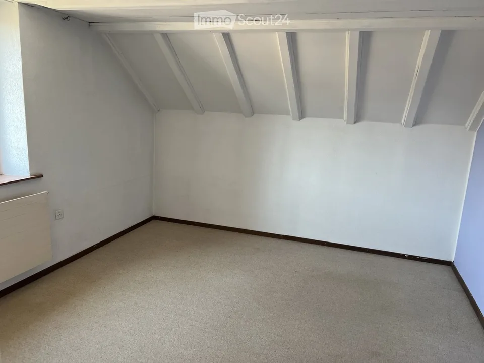 5-bedroom single-family house with large extension in Erlinsbach – Available immediately