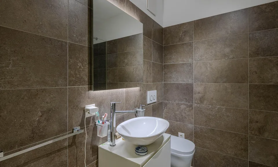HELLES UND MODERNES 2.5 ZIMMER WOHNUNG IN BELLINZONA