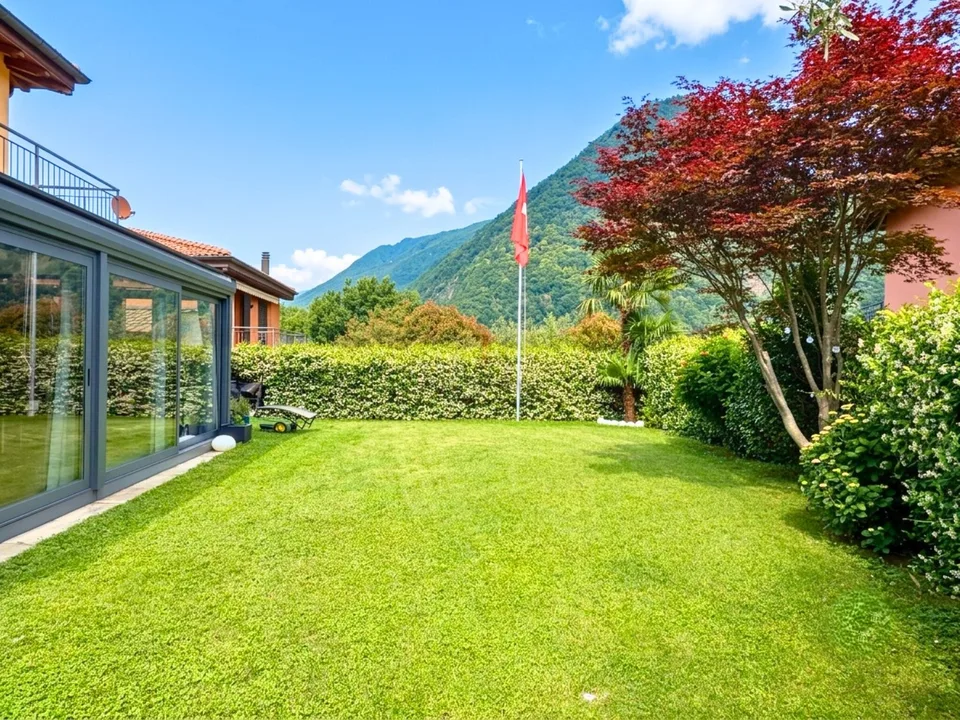 PEACE, TRANQUILLITY AND SECLUSION SURROUNDED BY GREEN