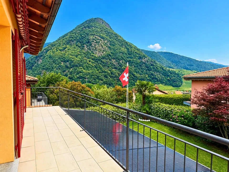 PEACE, TRANQUILLITY AND SECLUSION SURROUNDED BY GREEN