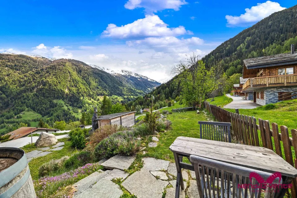 Chalet authentique à louer à la semaine ou saison - un rêve à la montagne