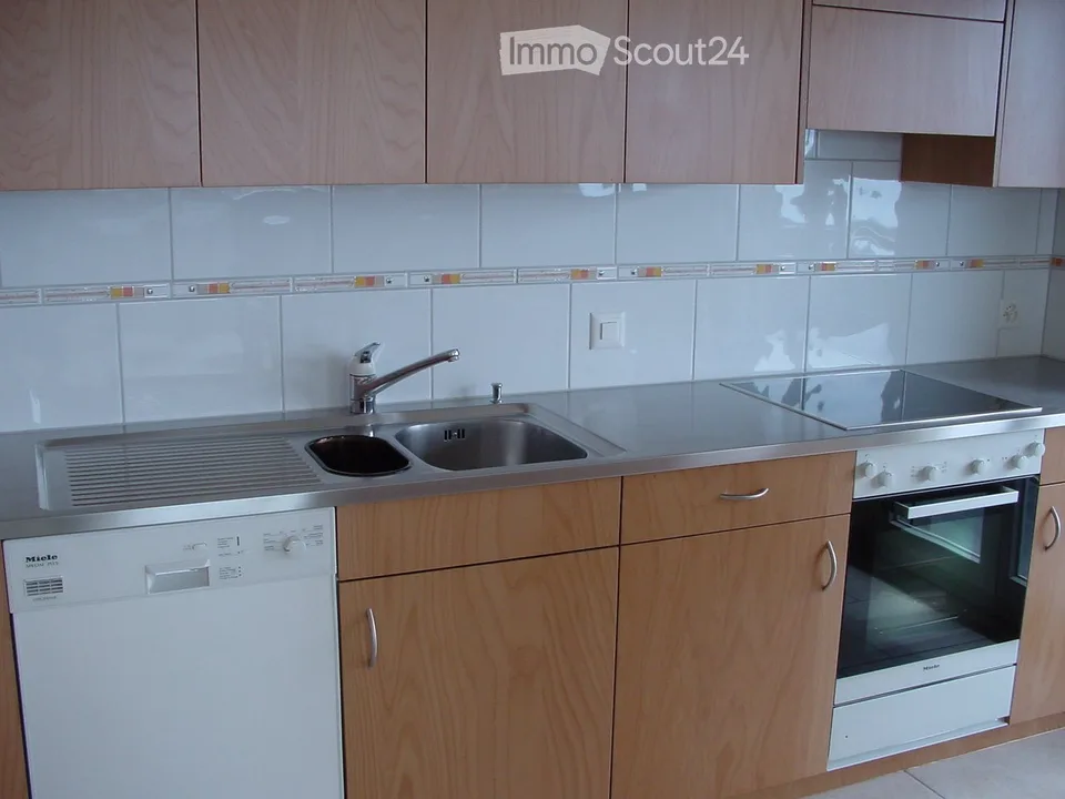 Helles 4-Zimmer-Wohnung - 100 m2 - Blick - ruhig - gut gelegen