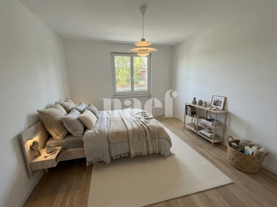 Geräumiges, vollständig renoviertes Duplextwo-Familien-Haus mit 6 Zimmern im 1. Stock mit Balkon