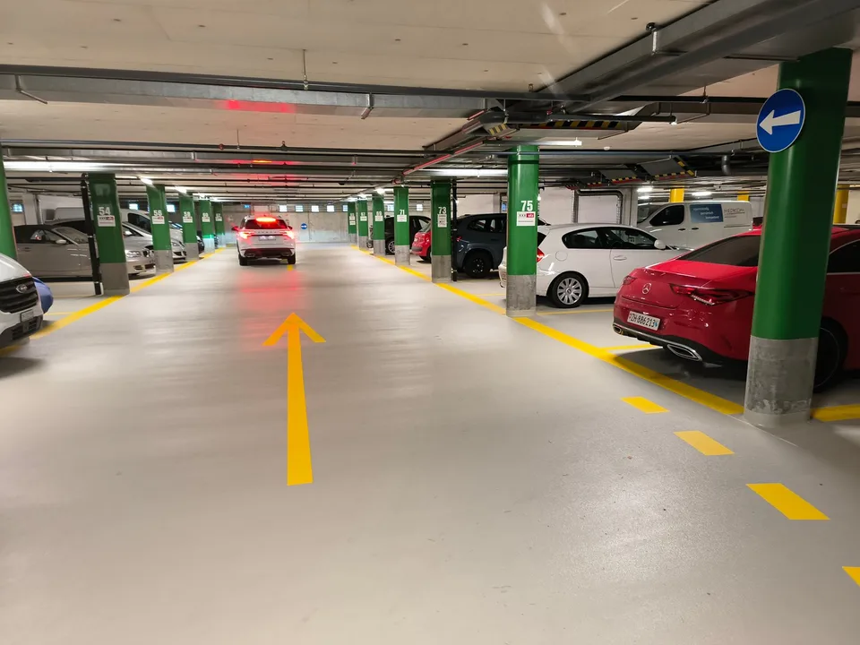 Move with perspective - commercial spaces in a central location in Volketswil