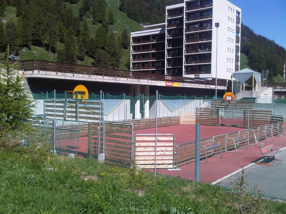 Appartement à louer à la semaine  8 pers départ pistes de ski Siviez