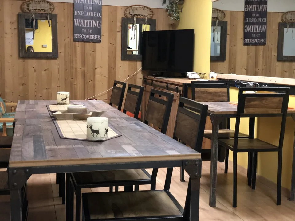 Appartement à louer à la semaine  8 pers départ pistes de ski Siviez