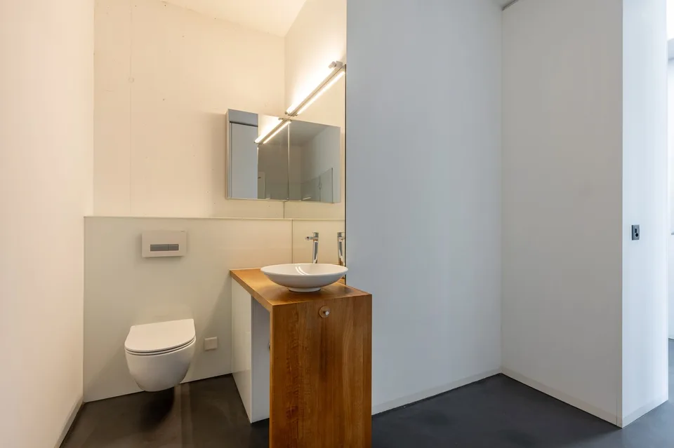 Loft apartment - top floor - with a view of the river landscape