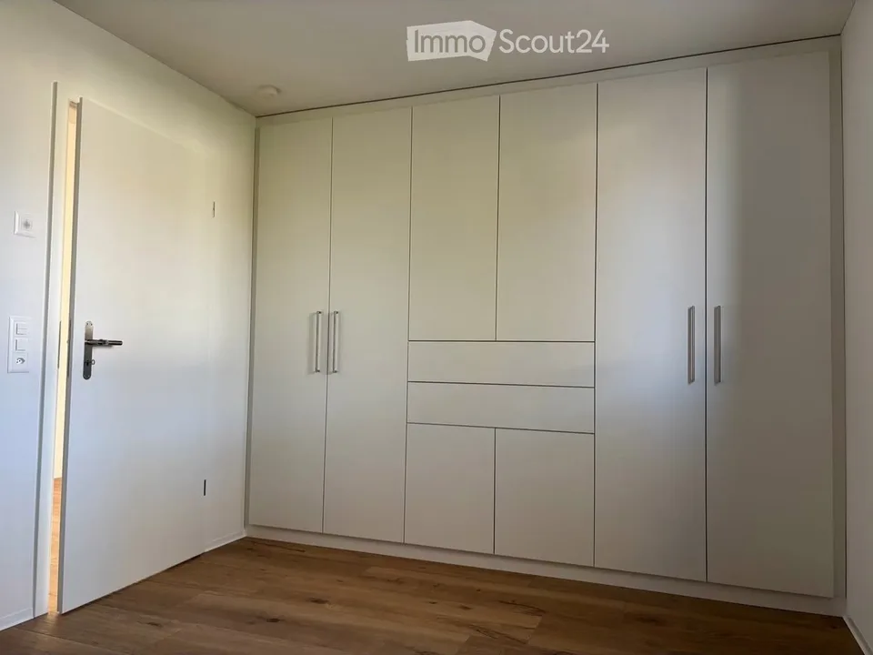 Appartement neuf de 4.5 pces à Ins (3232)