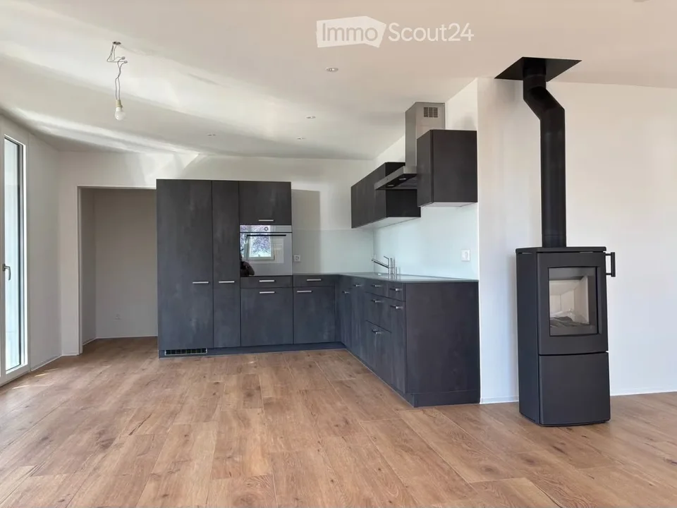 Appartement neuf de 4.5 pces à Ins (3232)