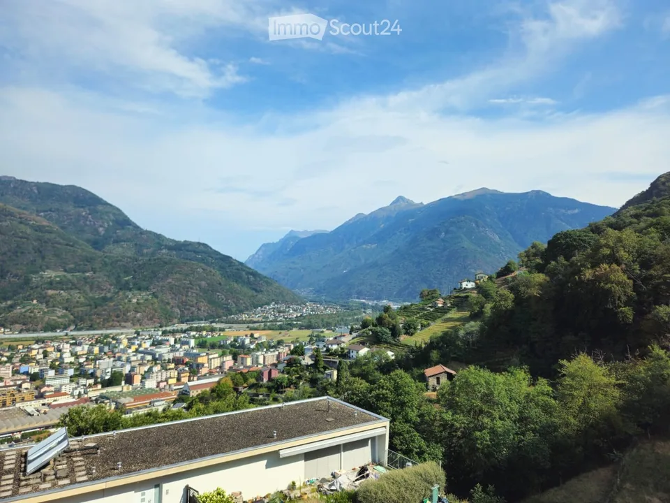 NEU UND EINGERICHTET | Klimaanlage | Alles inklusive | Bellinzona in 4 Minuten