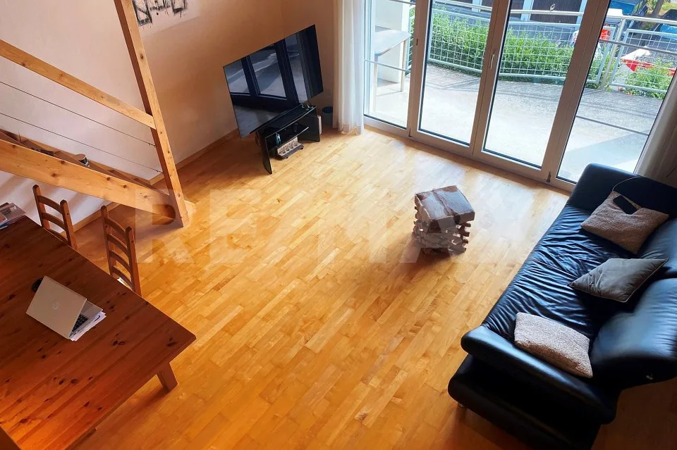 Charmant appartement maisonnette 3.5 avec ambiance de vie accueillante