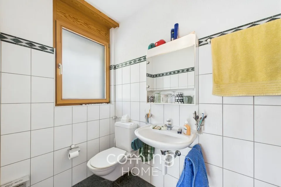 3.5-Room Apartment in Susten - Large Balcony, Evening Sun, Flexible Use