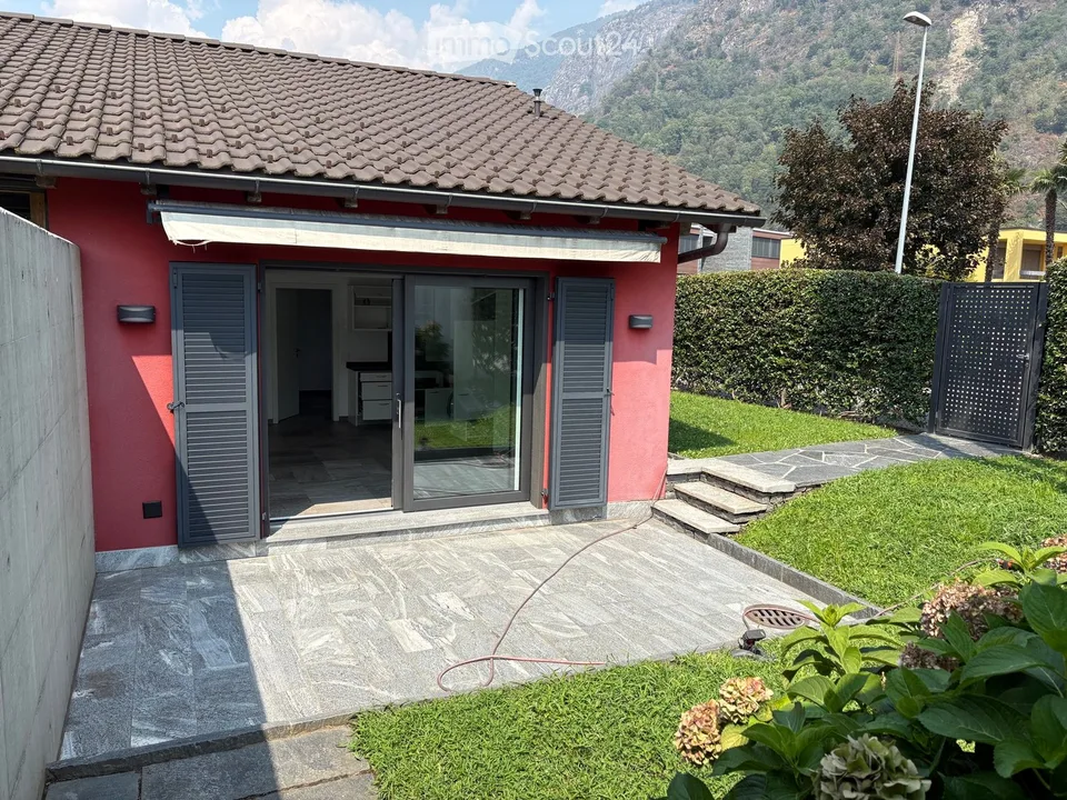 LOSONE, GRAZIOSO APPARTAMENTO 2½ - HUEBSCHE 2½ Zimmerwohnung