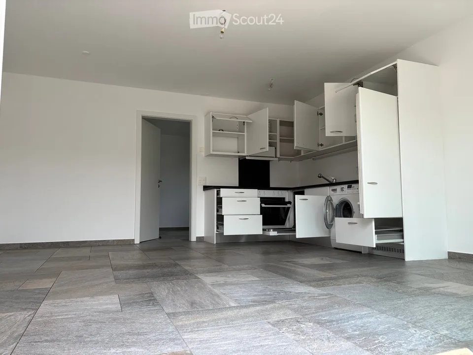 LOSONE, GRAZIOSO APPARTAMENTO 2½ - HUEBSCHE 2½ Zimmerwohnung