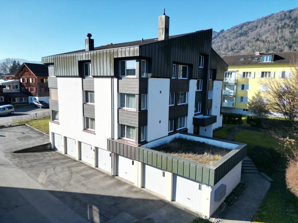 Attractive 4.5 room attic apartment with a far-reaching view