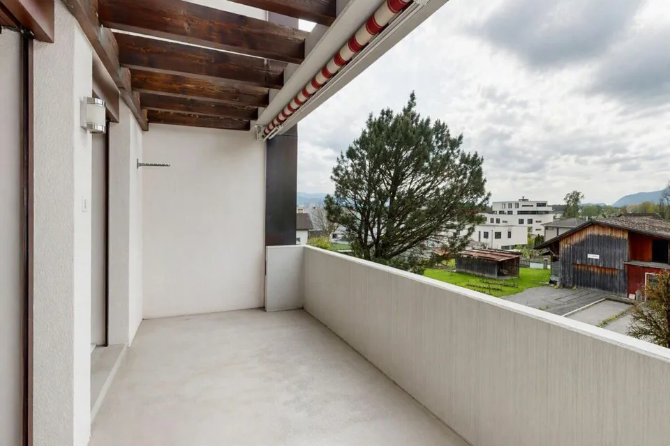 Attractive 4.5 room attic apartment with a far-reaching view