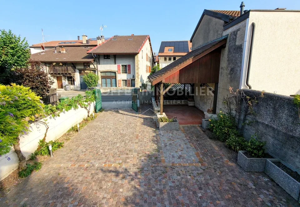 Ampia casa di villaggio, 5 camere da letto - Co-ESclusiva