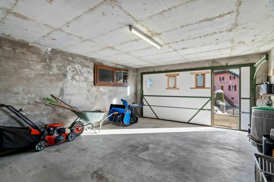 Unique! Two-family house in the Crans-Montana/VS ski area
