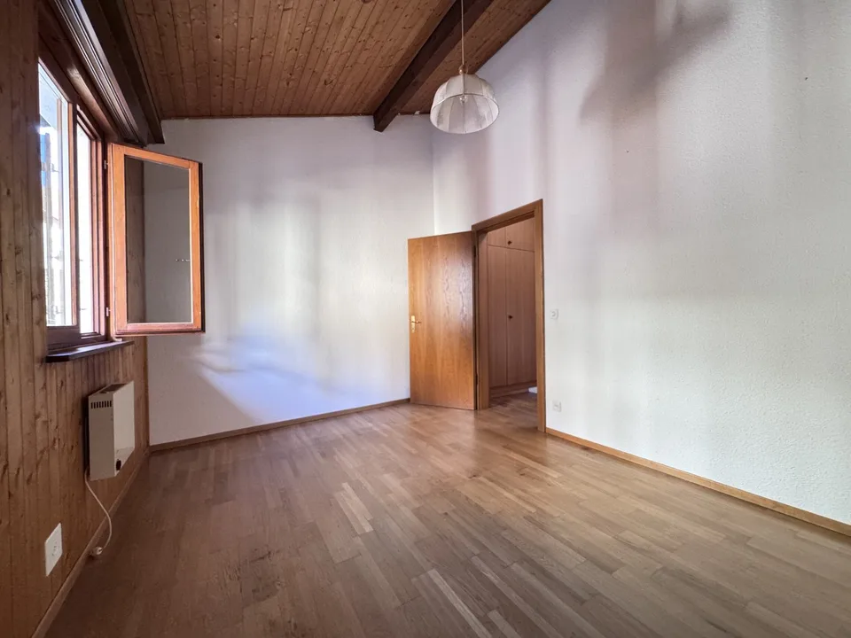 AMPIA CASA 5.5 LOCALI CON GIARDINO PRIVATO A SCAREGLIA